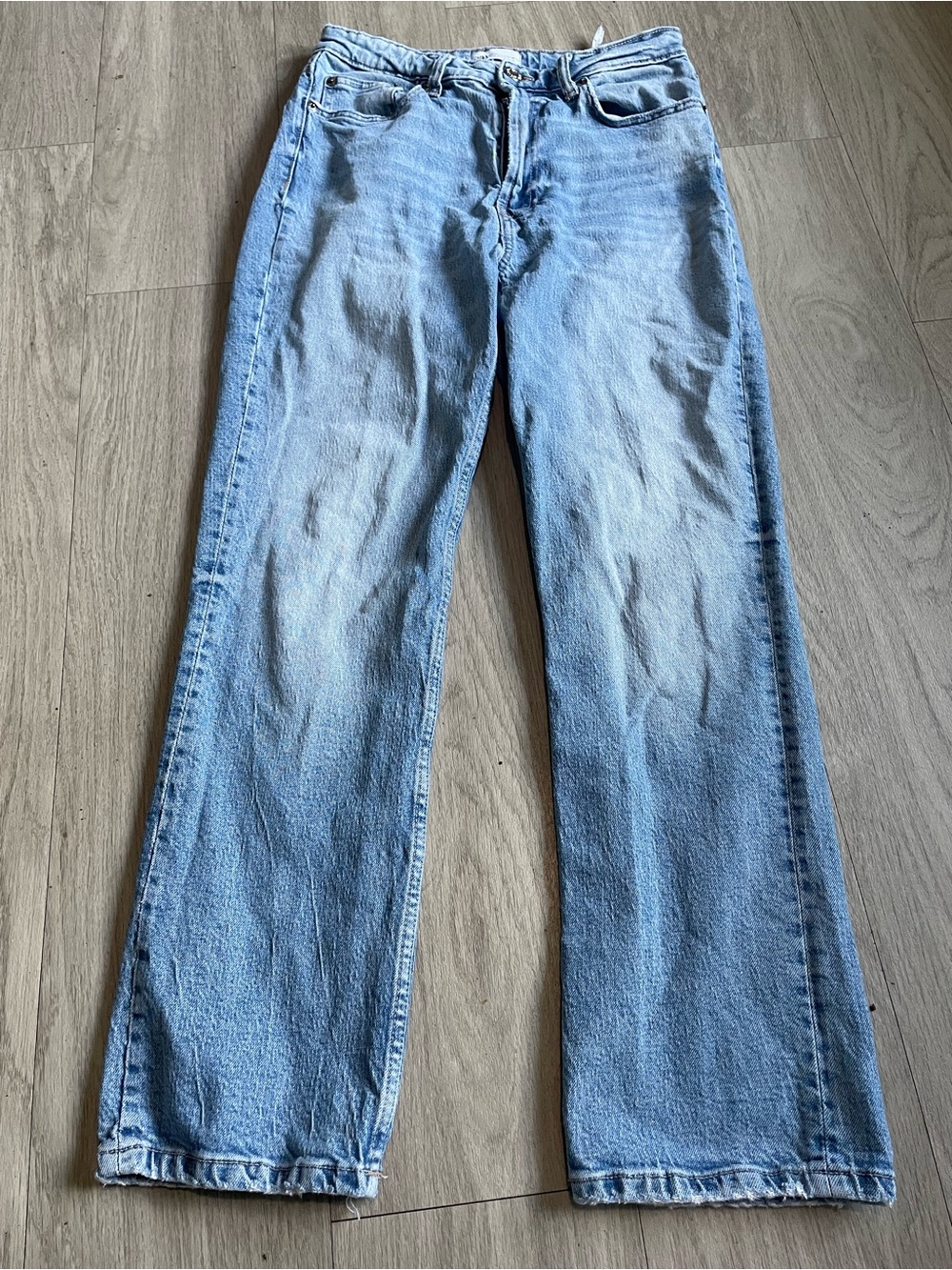 Zara Light Blue Women’s Straight-Leg Jeans